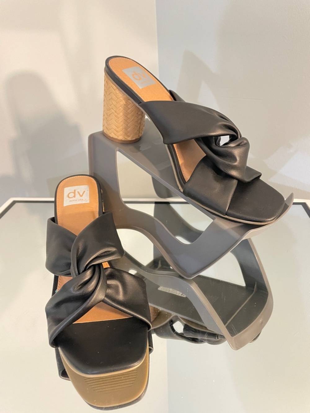 DV by Dolce Vita Milna Black Knotted Mule Sandals Woven Block Heel new unworn
